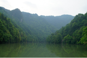 水库上游 水库上游